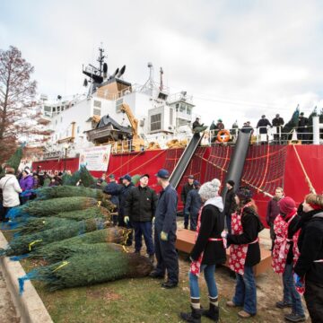 Navy-Pier-Christmas-Tree-Ship-01 Holiday Tree Tradition Returns to Navy Pier