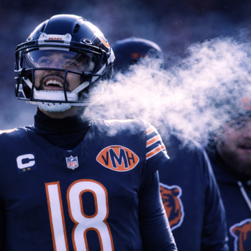 Headline: Arctic Cold Could Give Bears Edge in Frigid Playoff Matchup with Rams