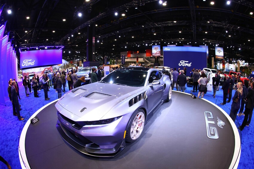 Chrome, Curves and Horsepower: The Chicago Auto Show Roars Back